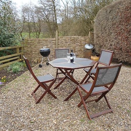 The Granary, Old Corn Mill, Yorkshire Dales Apartment West Burton Ngoại thất bức ảnh