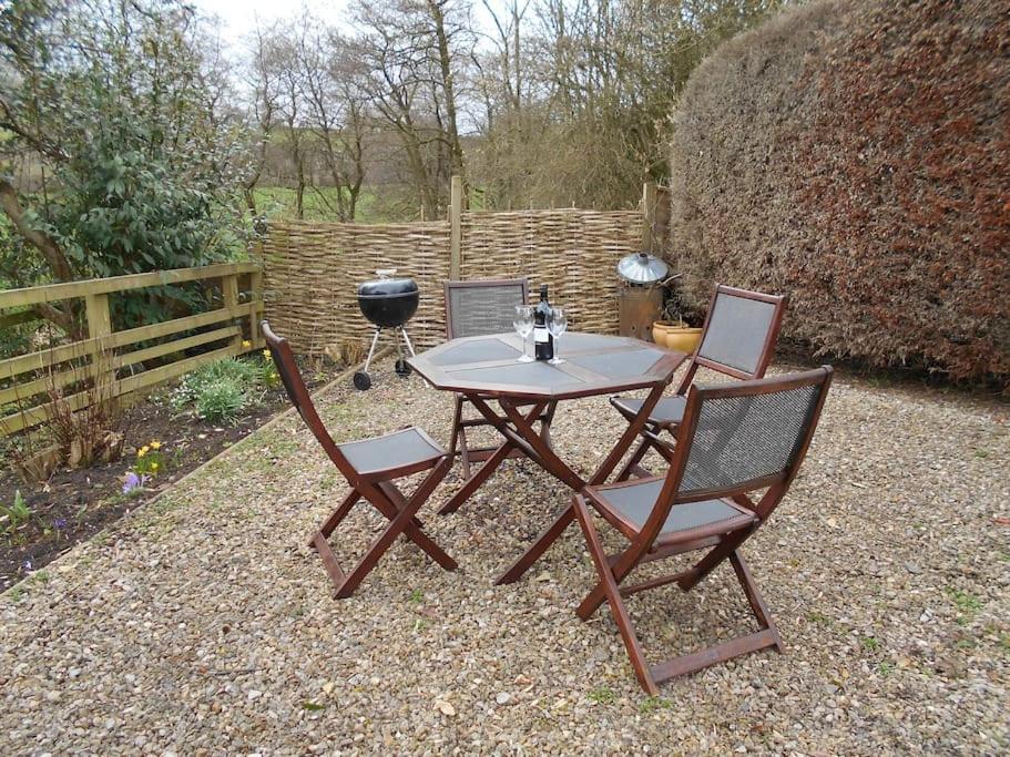 The Granary, Old Corn Mill, Yorkshire Dales Apartment West Burton Ngoại thất bức ảnh