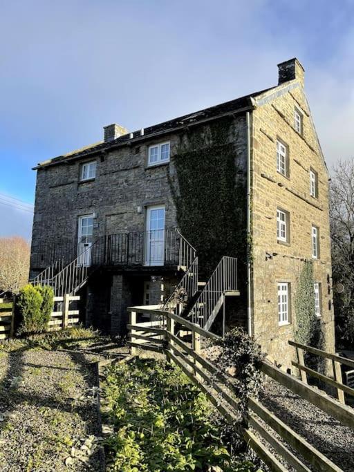 The Granary, Old Corn Mill, Yorkshire Dales Apartment West Burton Ngoại thất bức ảnh