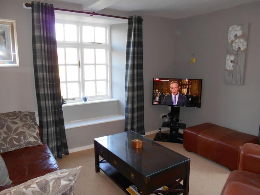 The Granary, Old Corn Mill, Yorkshire Dales Apartment West Burton Ngoại thất bức ảnh